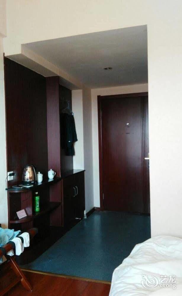 Tianjin Jingjin Hotel Extérieur photo